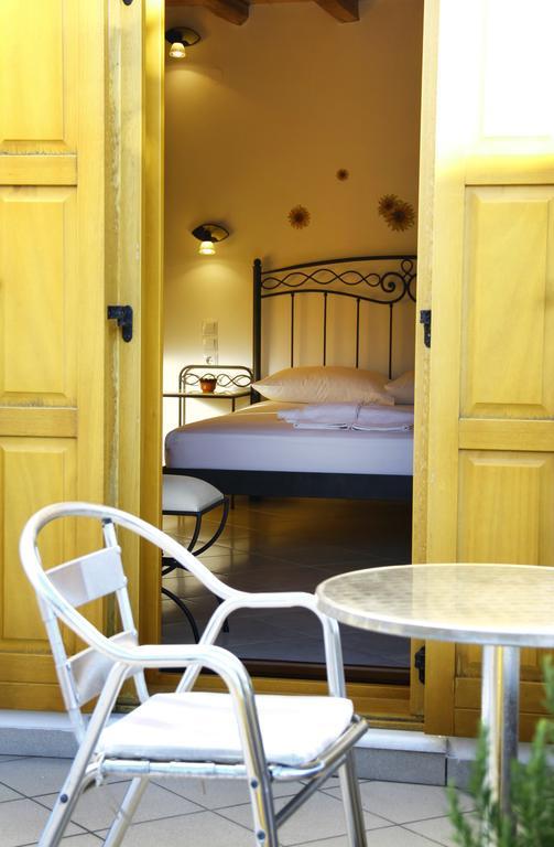 Alisachni Apartment Livadi  ภายนอก รูปภาพ