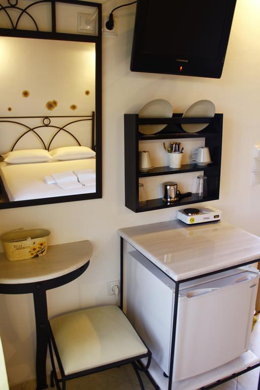 Alisachni Apartment Livadi  ภายนอก รูปภาพ