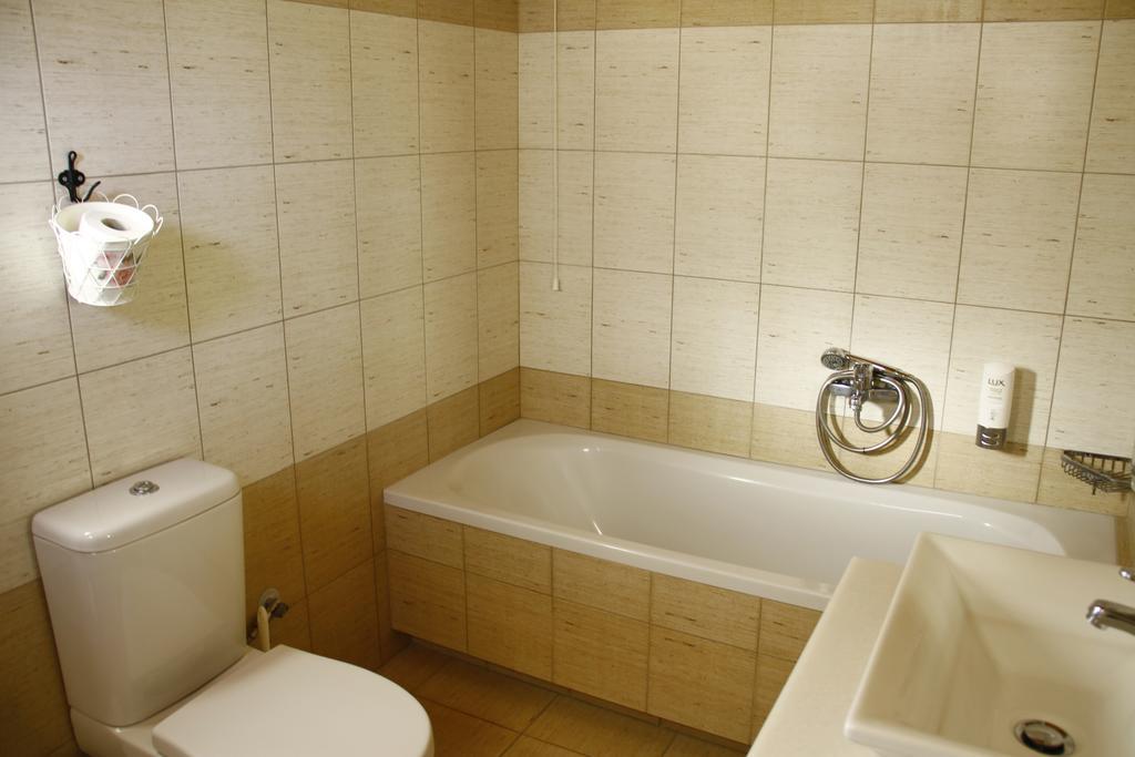 Alisachni Apartment Livadi  ภายนอก รูปภาพ