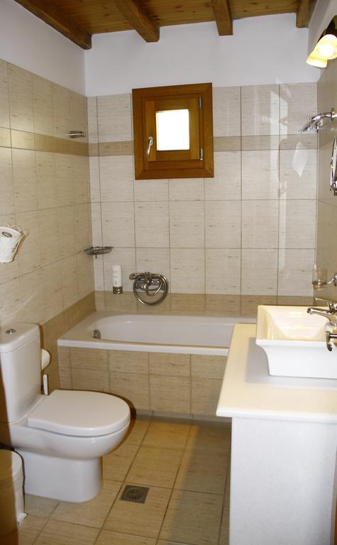 Alisachni Apartment Livadi  ภายนอก รูปภาพ