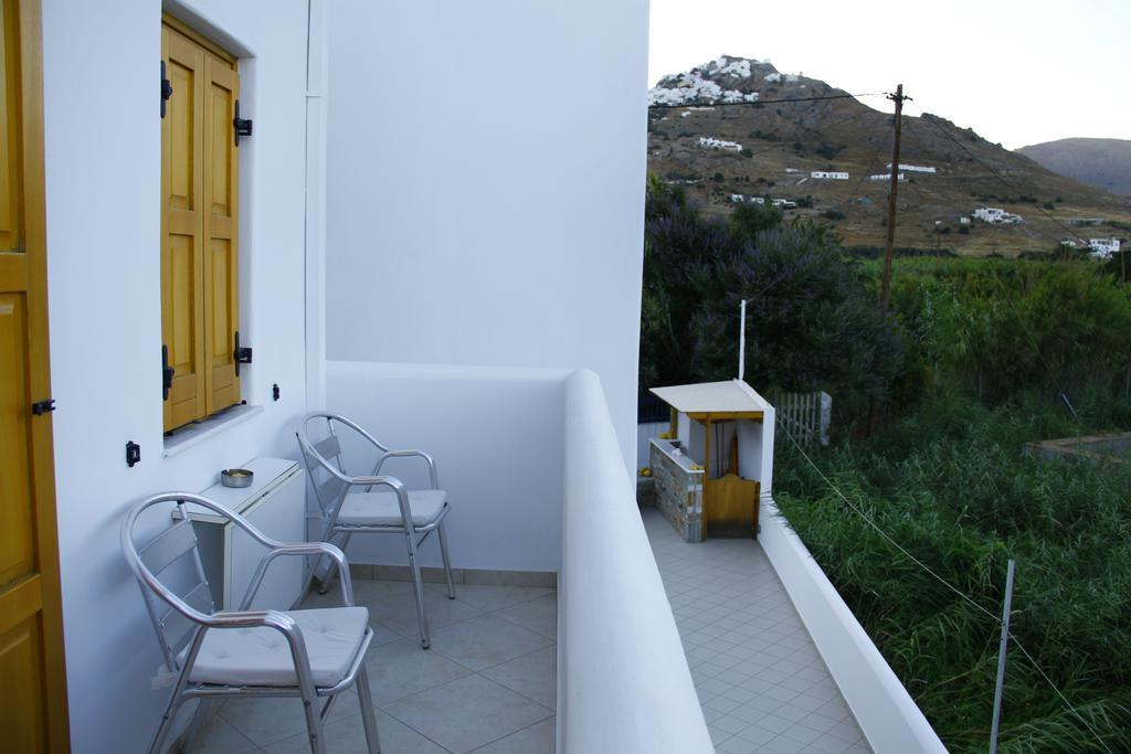 Alisachni Apartment Livadi  ภายนอก รูปภาพ
