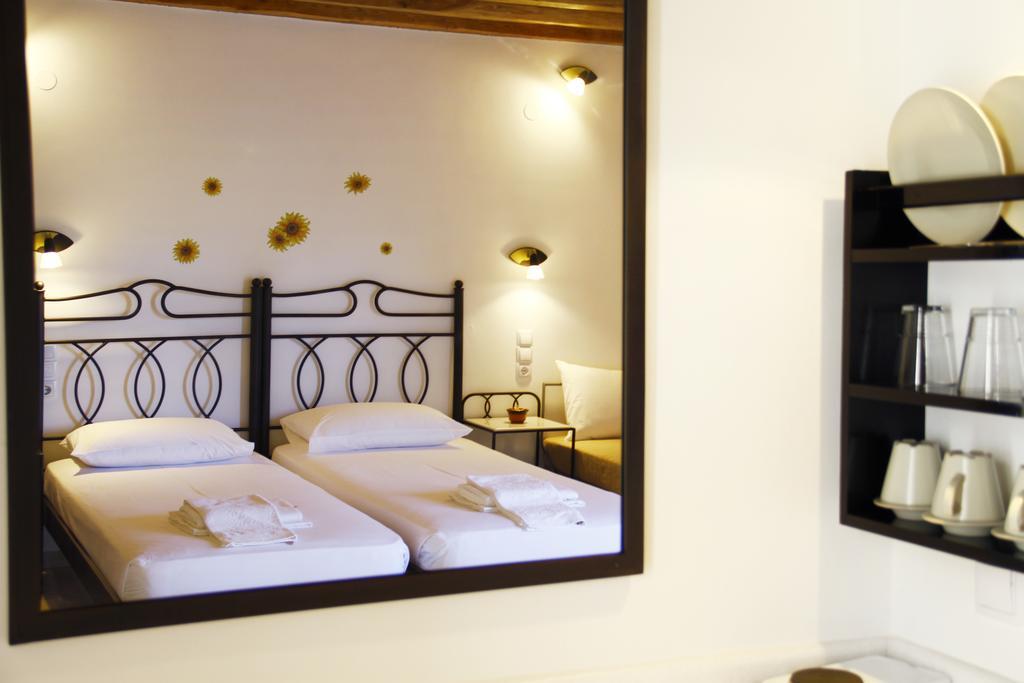 Alisachni Apartment Livadi  ภายนอก รูปภาพ